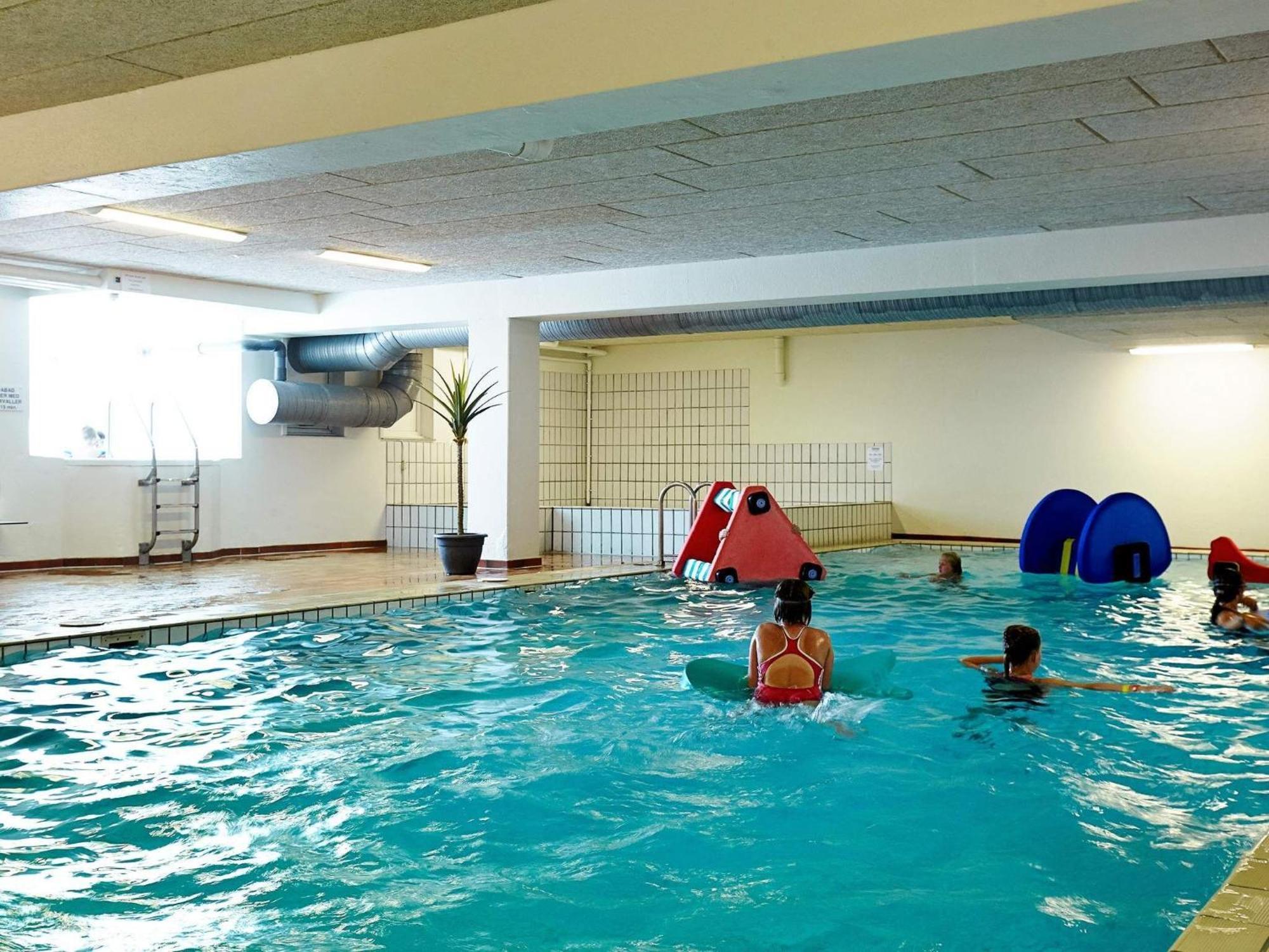 8 Person Holiday Home On A Holiday Park In Glesborg מראה חיצוני תמונה